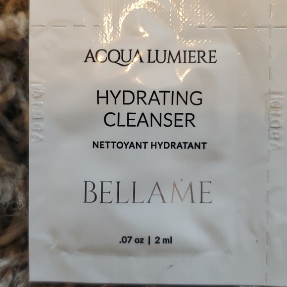 Skin care sample set - Picture 2 of 5